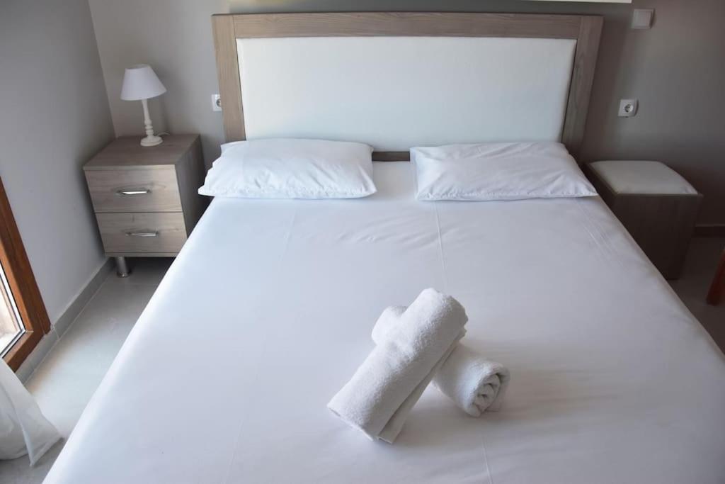 شقة Brezza Marina House أفيتوس المظهر الخارجي الصورة